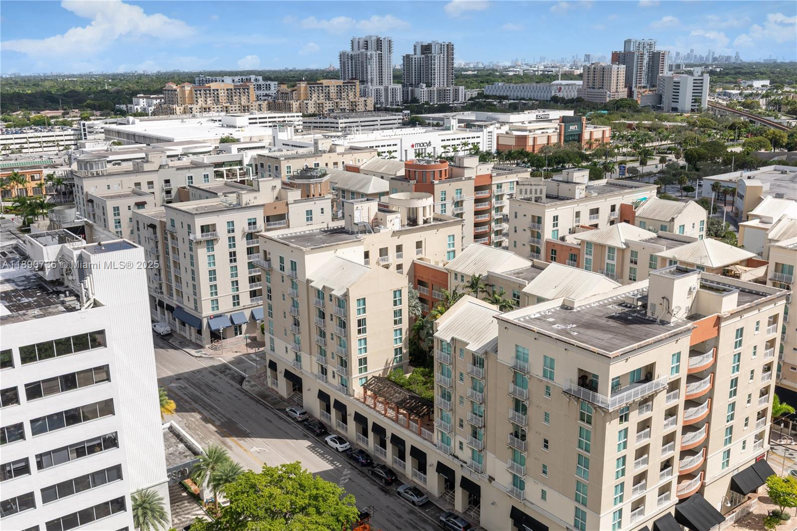 METROPOLIS I AT DADELAND - Residential