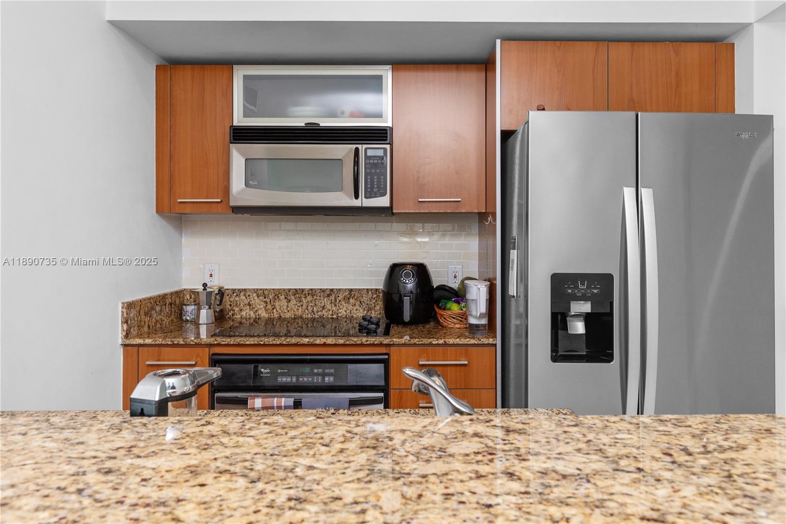 METROPOLIS I AT DADELAND - Residential