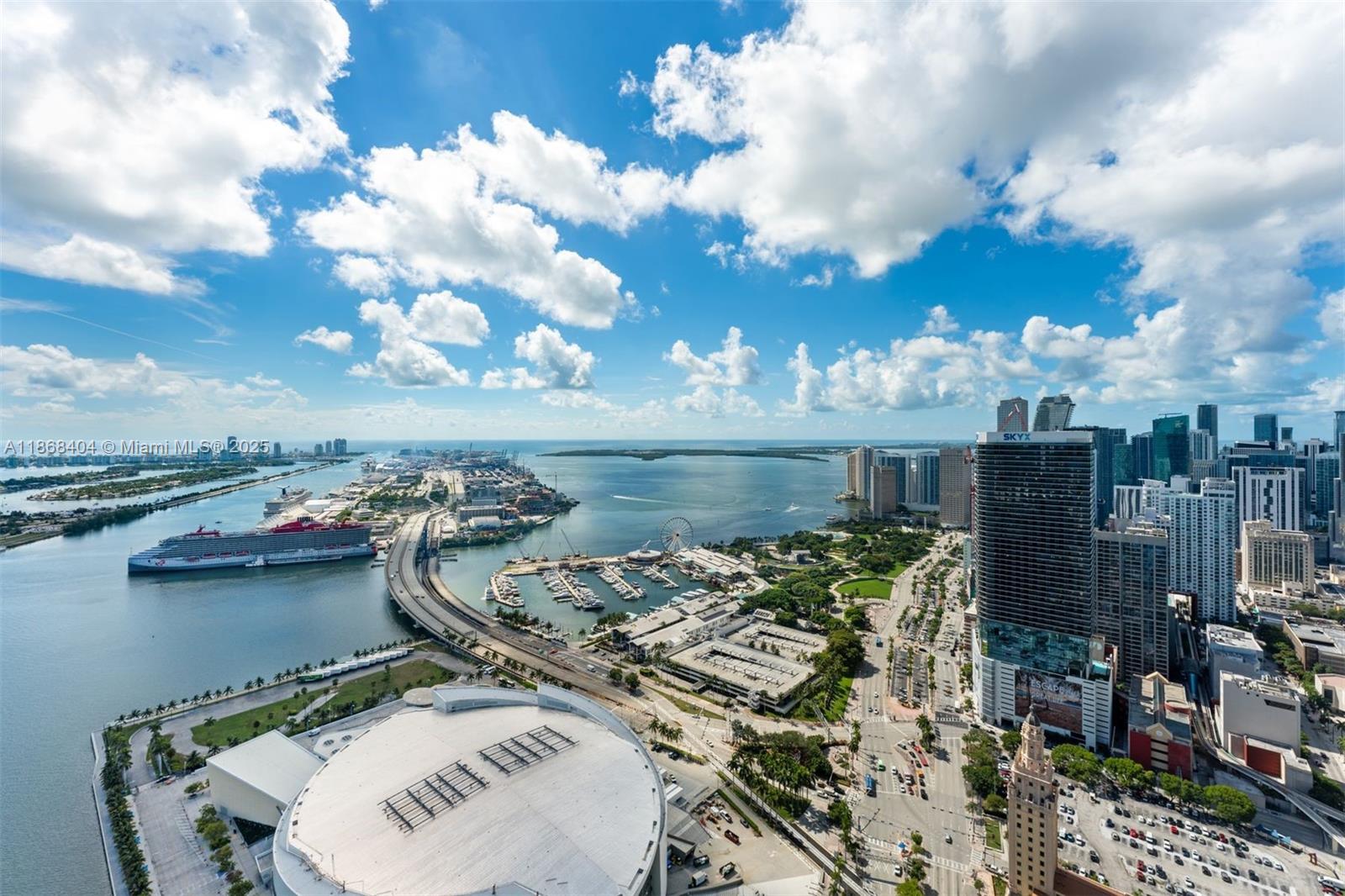 MARINABLUE CONDO - Residential