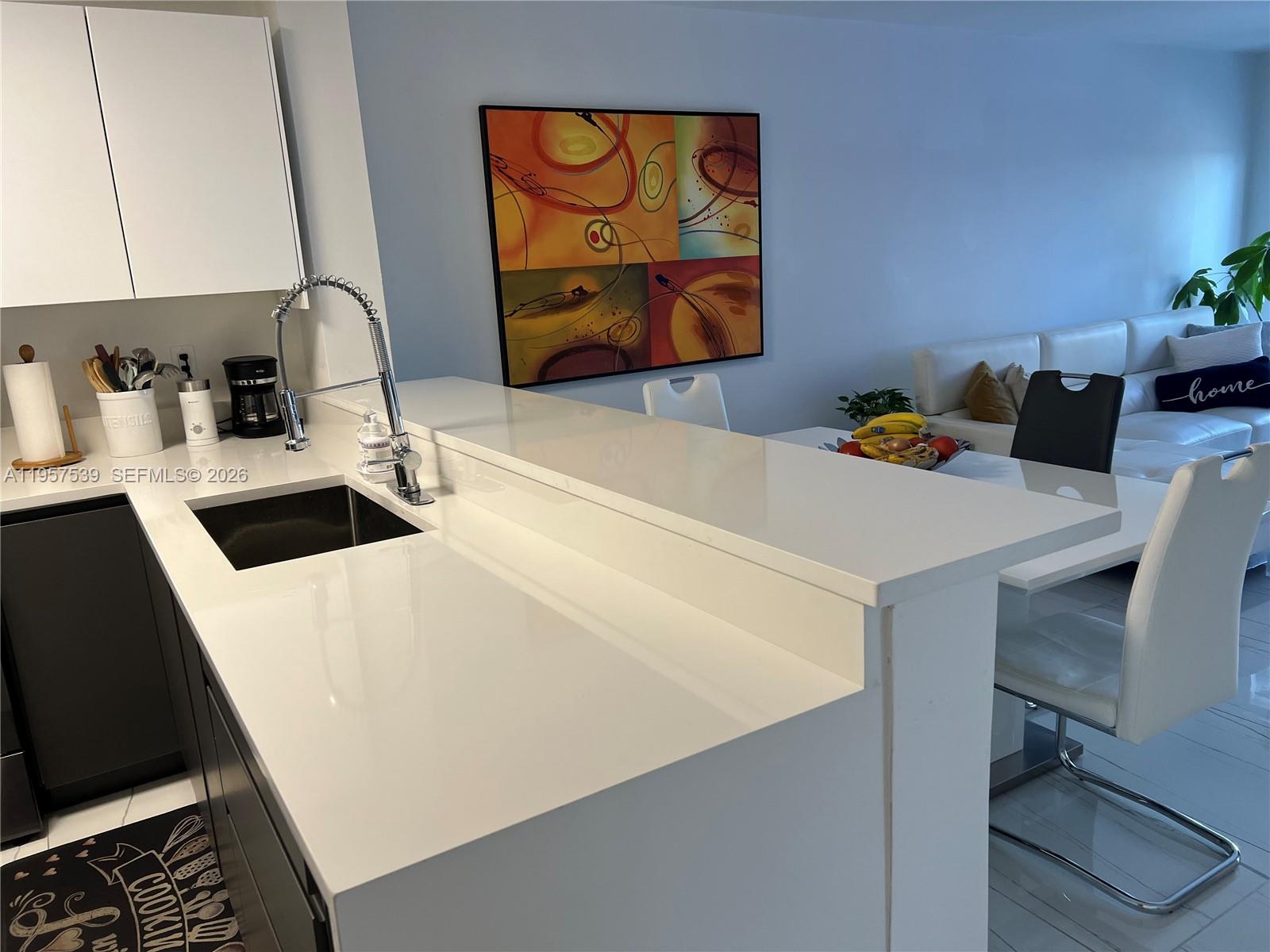 CLINTON CONDO - Residential