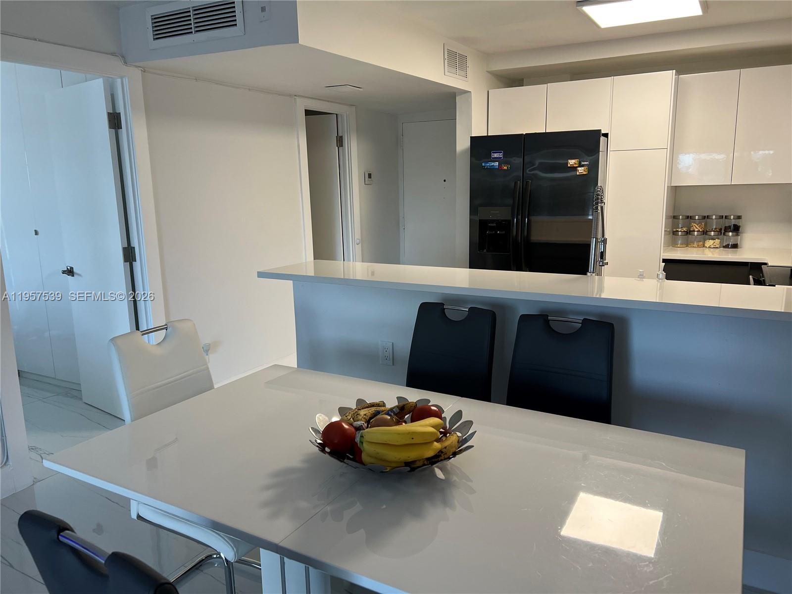 CLINTON CONDO - Residential