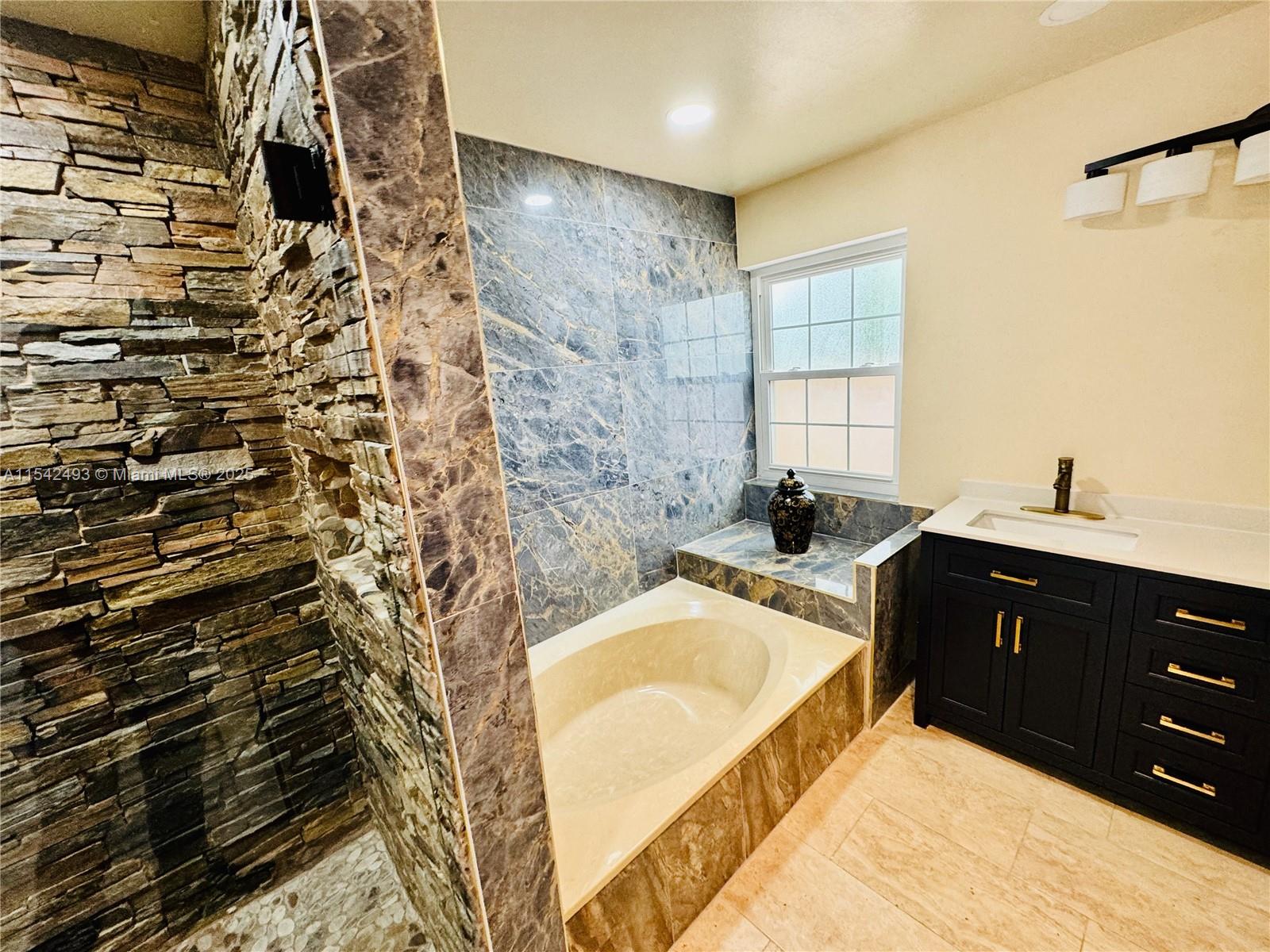 NEW RIVER ESTATES SECTION - Residential