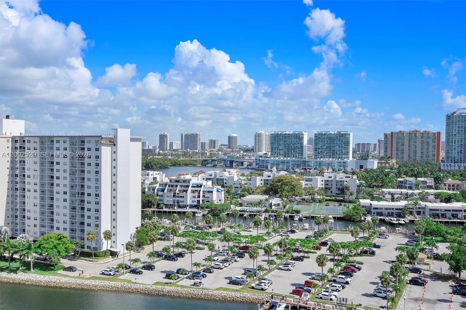 ARLEN HOUSE CONDO - Residential