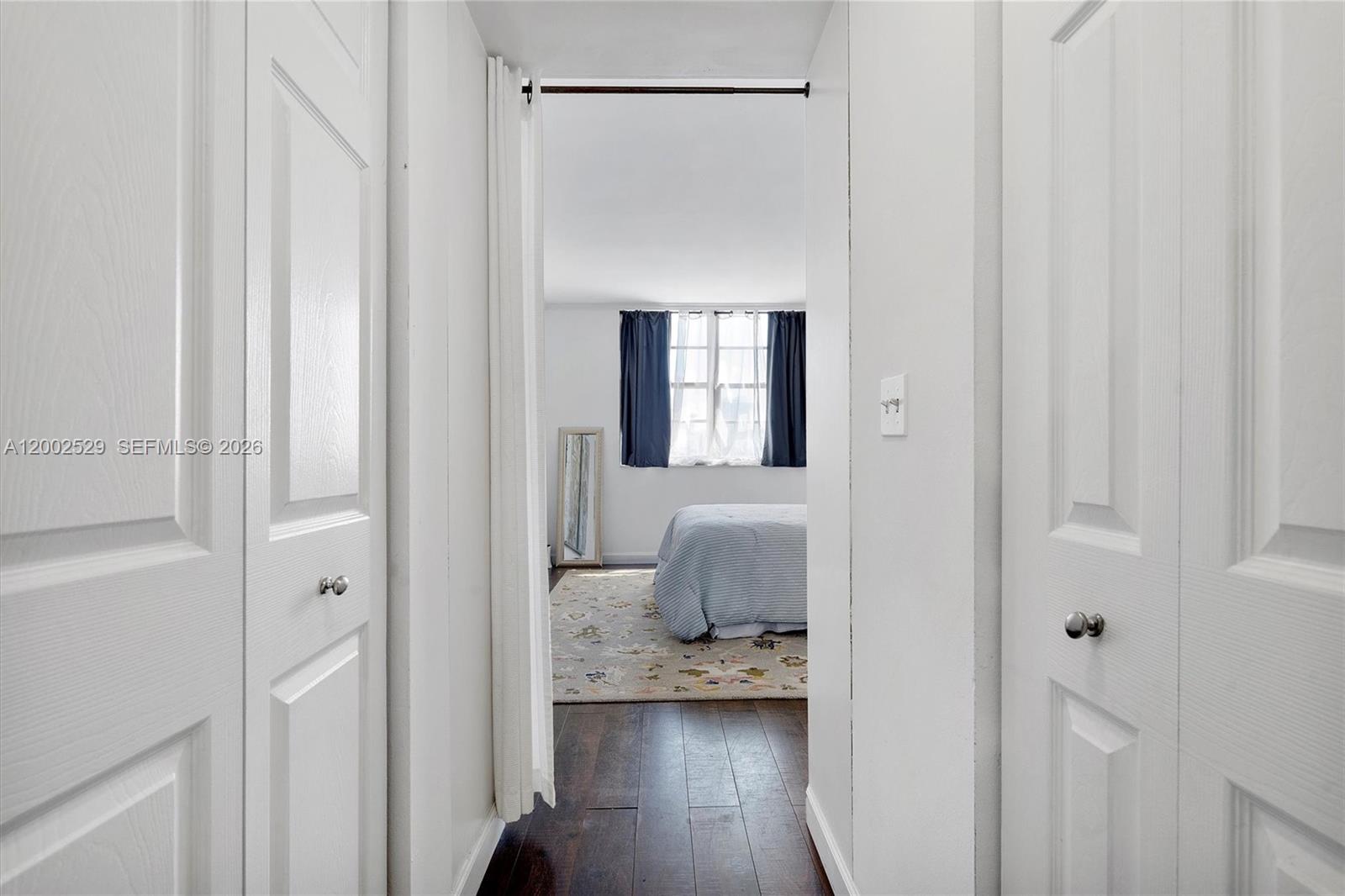 ARLEN HOUSE CONDO - Residential