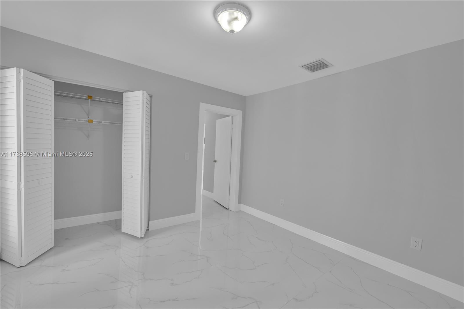 WEST END PARK AMD PL - Residential Lease