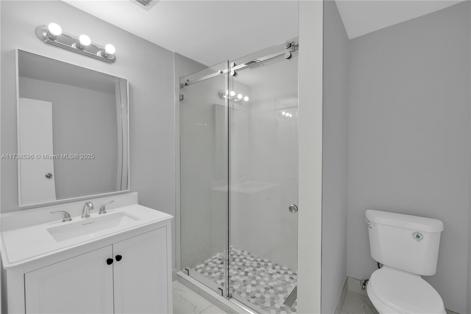 WEST END PARK AMD PL - Residential Lease