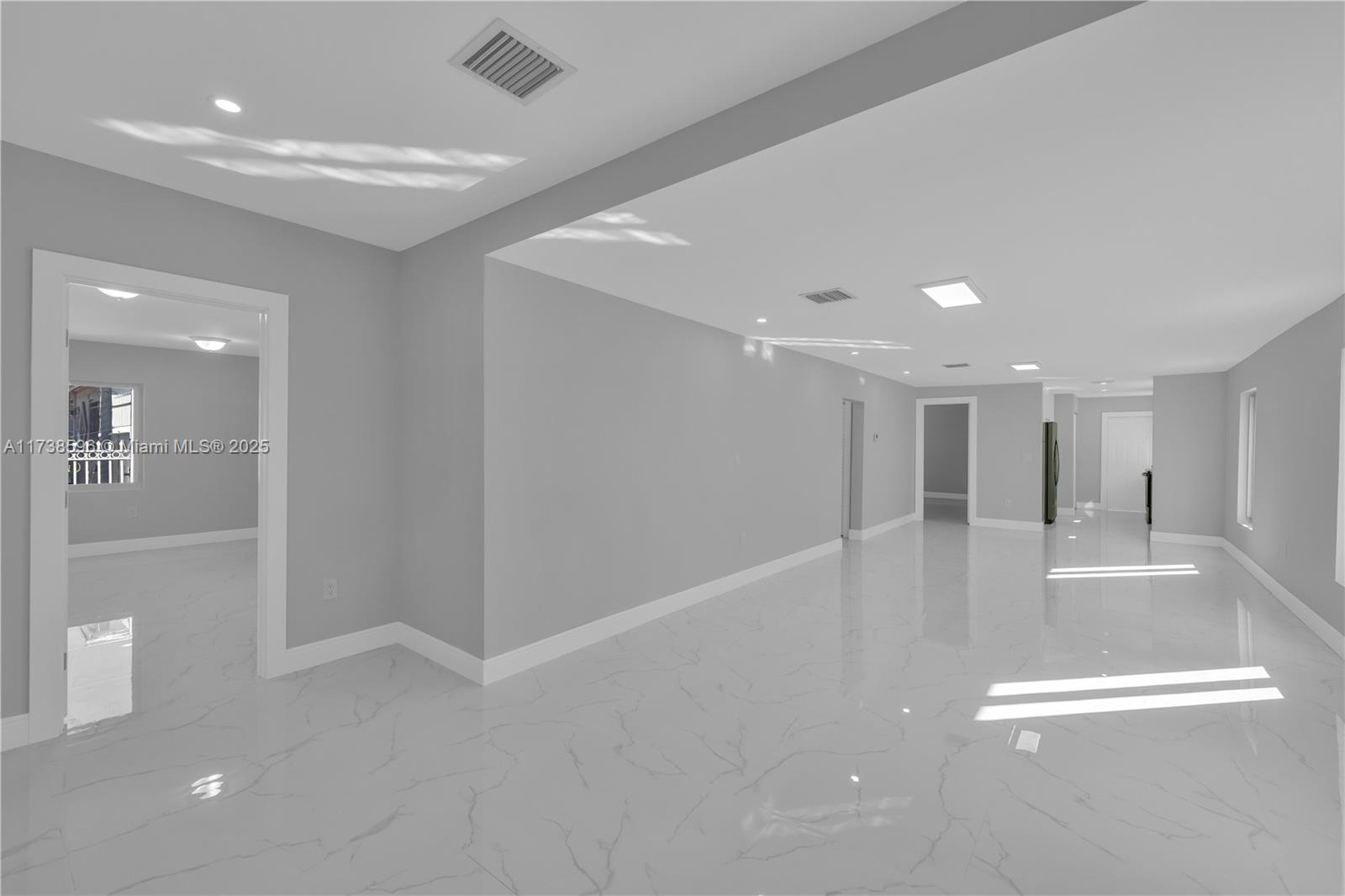 WEST END PARK AMD PL - Residential Lease