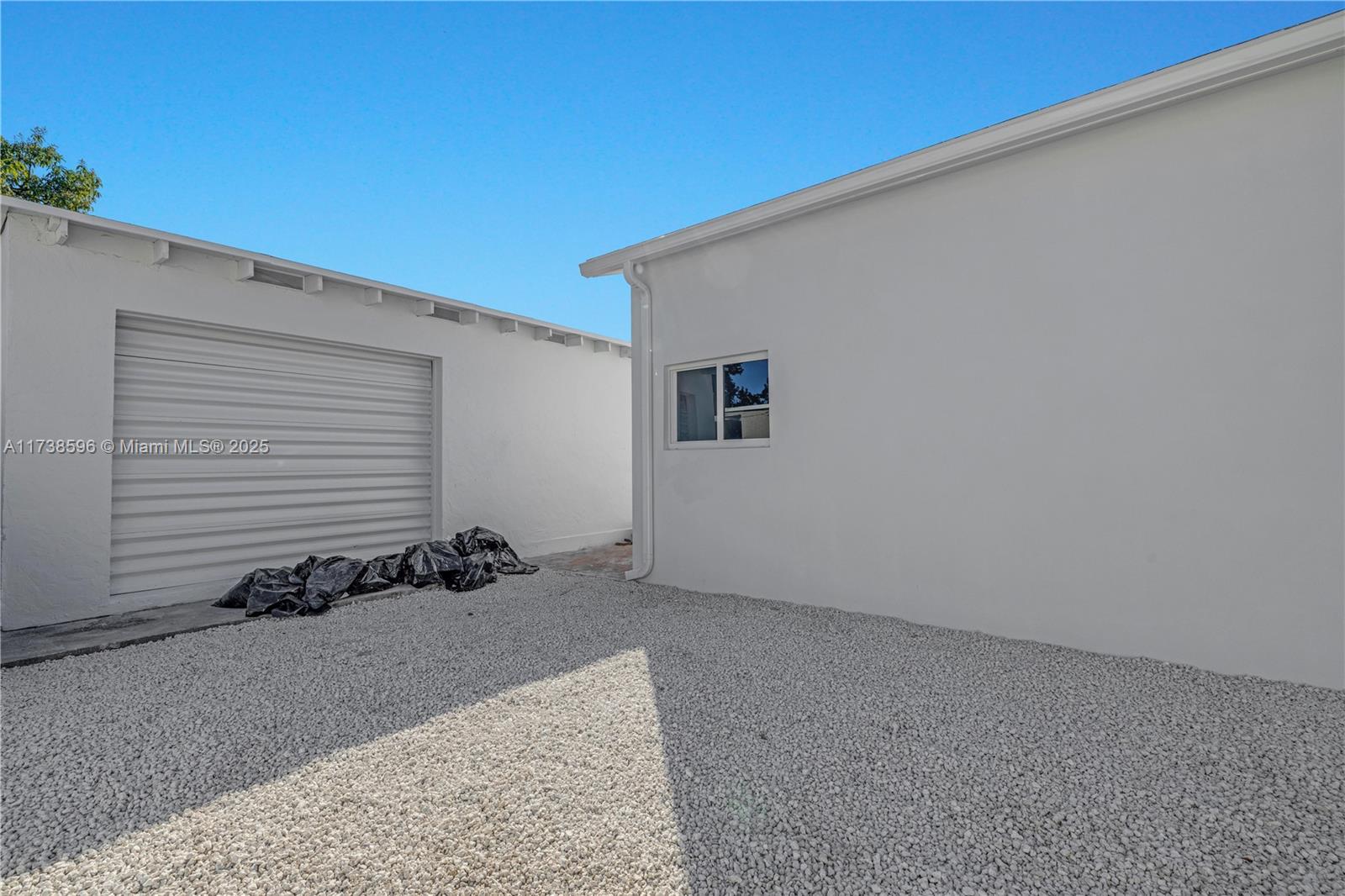 WEST END PARK AMD PL - Residential Lease