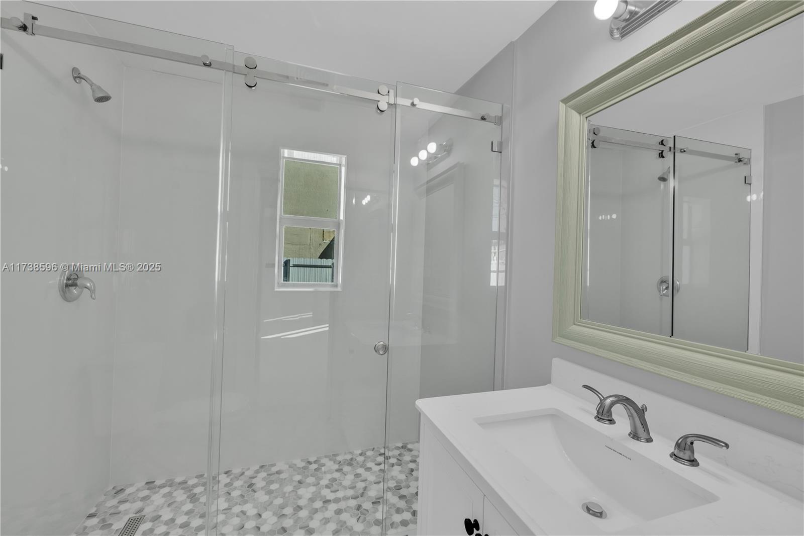 WEST END PARK AMD PL - Residential Lease
