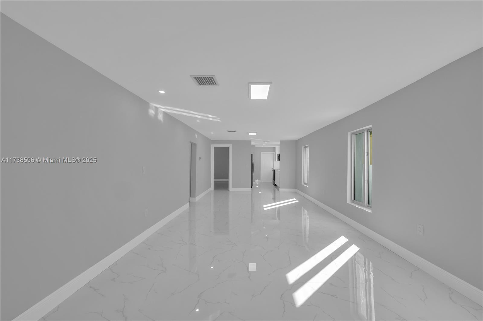WEST END PARK AMD PL - Residential Lease