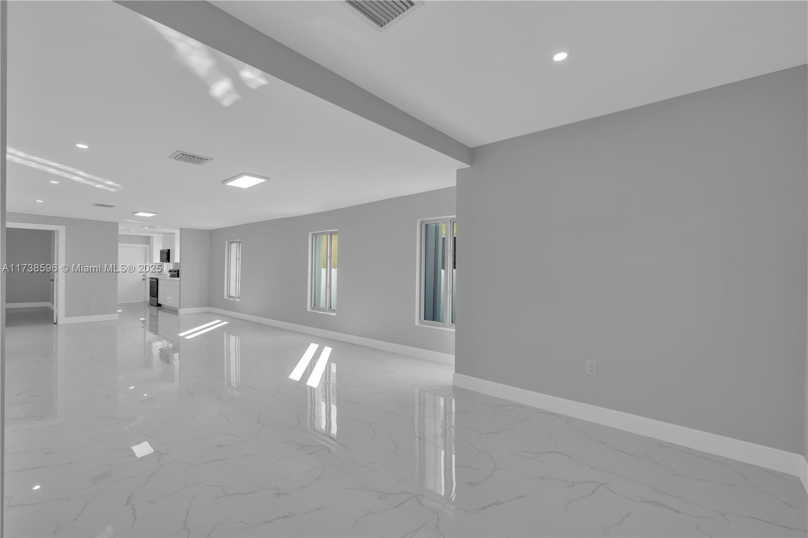 WEST END PARK AMD PL - Residential Lease