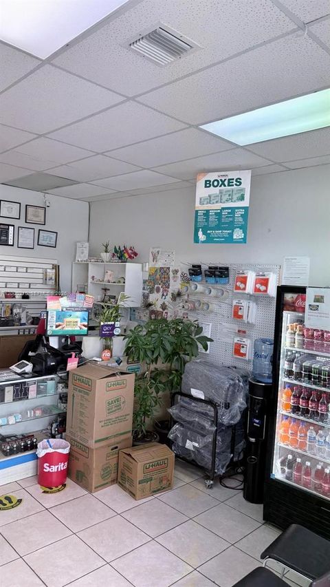 4330 SW 8th St Coral Gables FL 33134