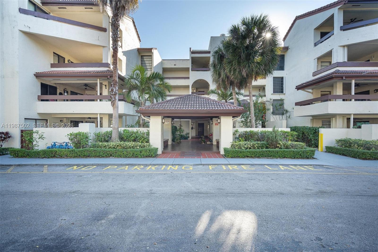 KENLAND BEND SOUTH CONDO - Residential