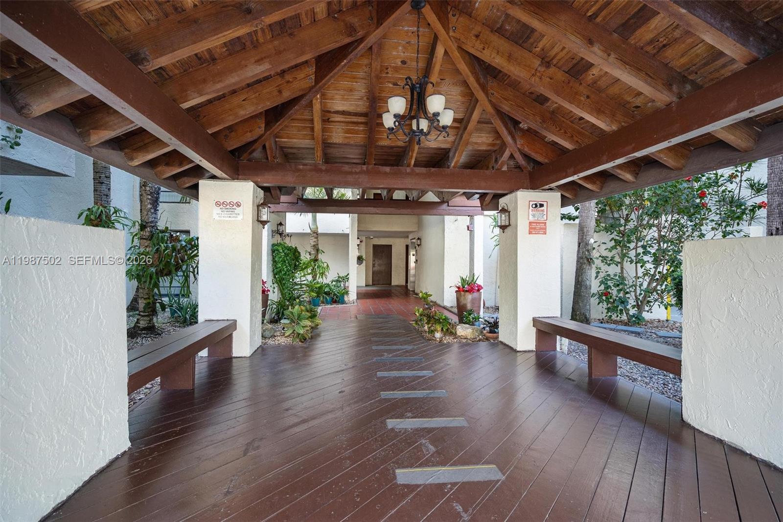 KENLAND BEND SOUTH CONDO - Residential