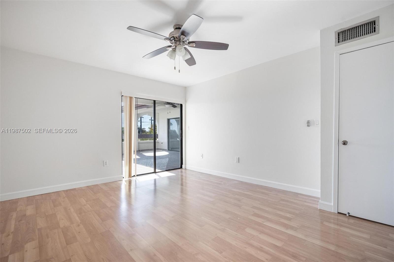 KENLAND BEND SOUTH CONDO - Residential