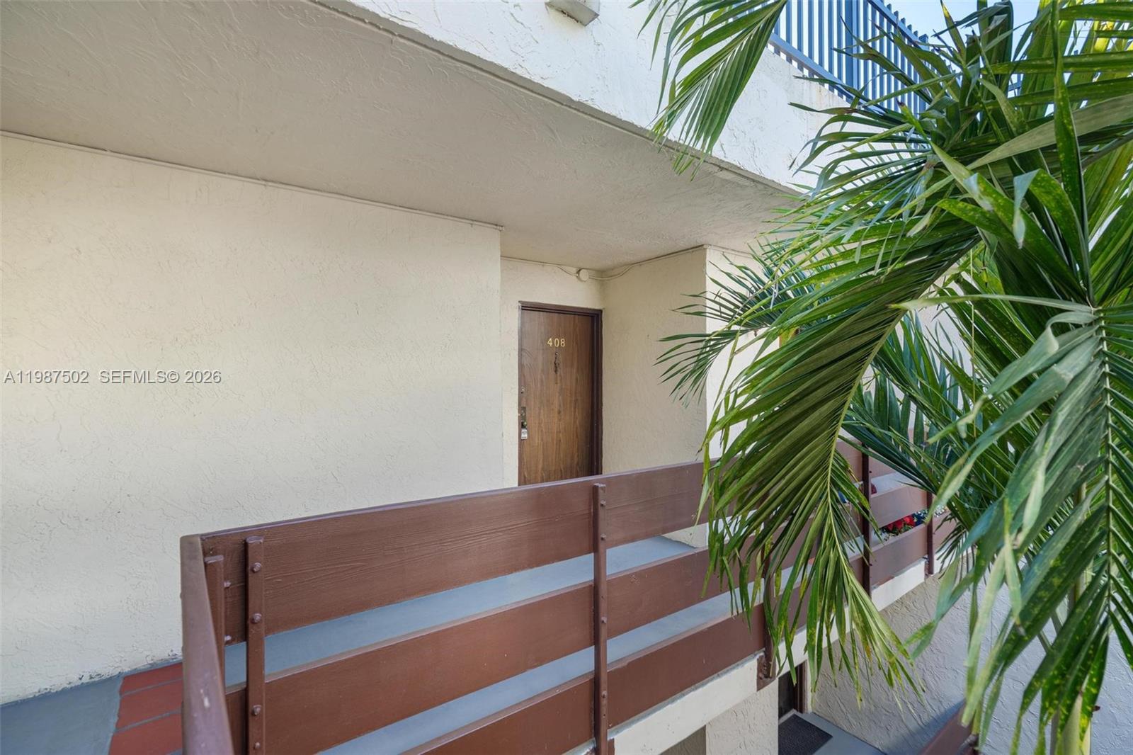 KENLAND BEND SOUTH CONDO - Residential