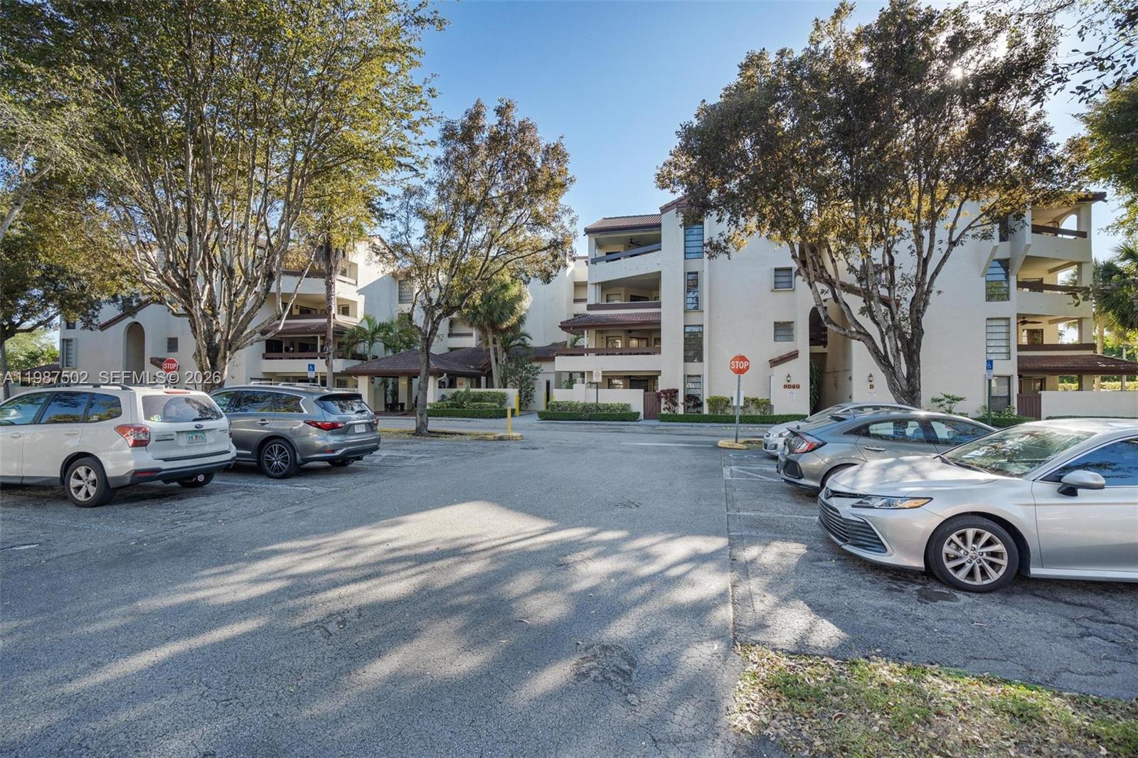 KENLAND BEND SOUTH CONDO - Residential