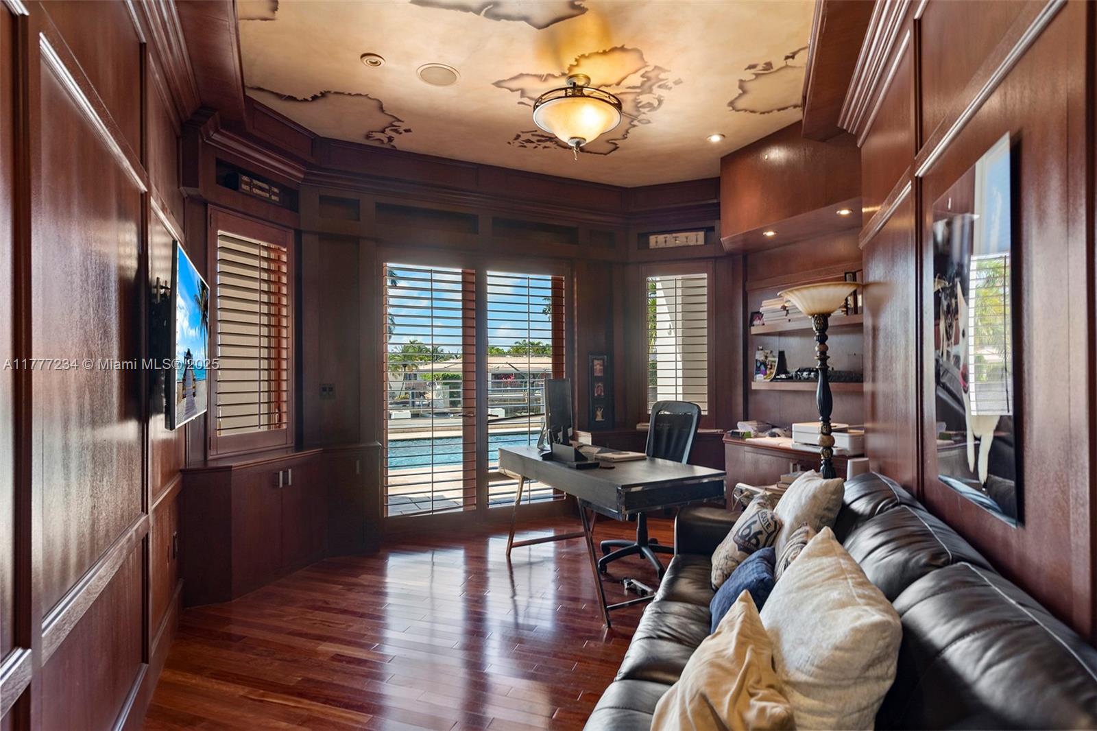 EASTERN SHORES 1ST ADDN - Residential