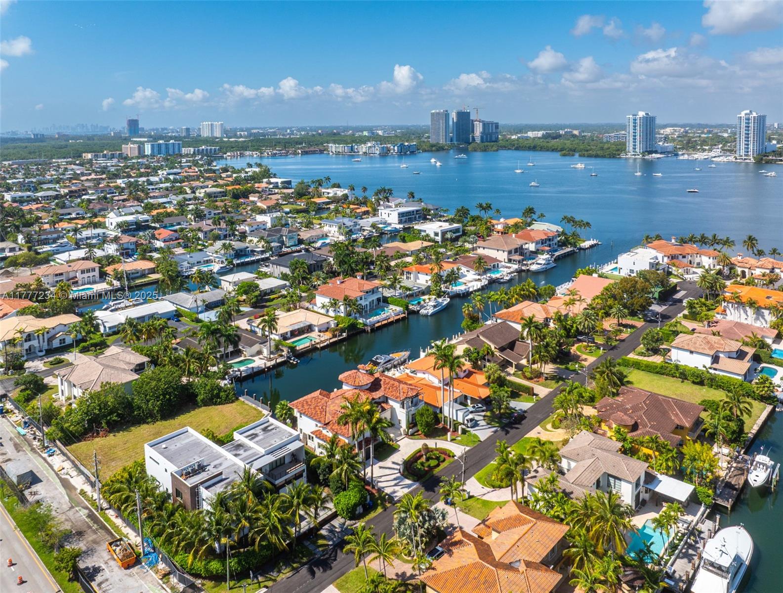 EASTERN SHORES 1ST ADDN - Residential