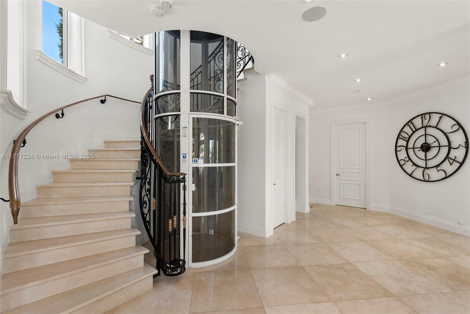 EASTERN SHORES 1ST ADDN - Residential