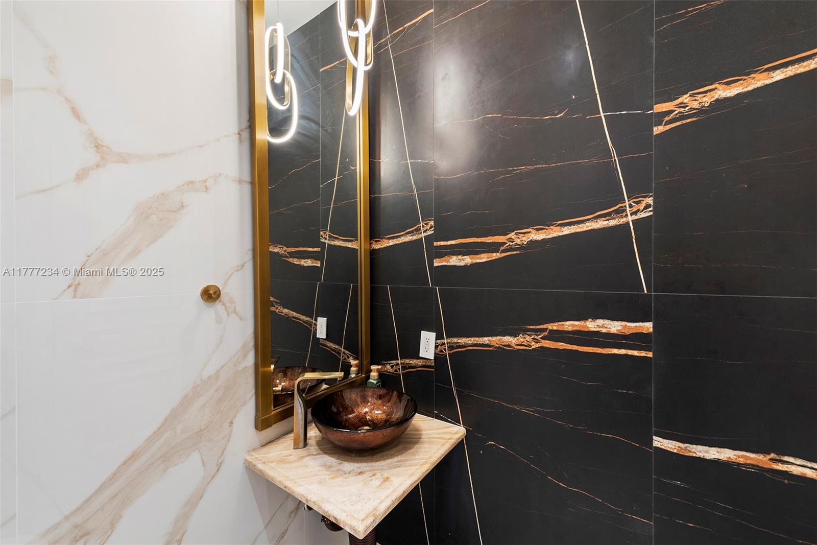 EASTERN SHORES 1ST ADDN - Residential