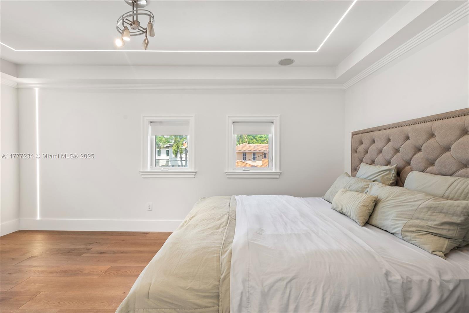 EASTERN SHORES 1ST ADDN - Residential