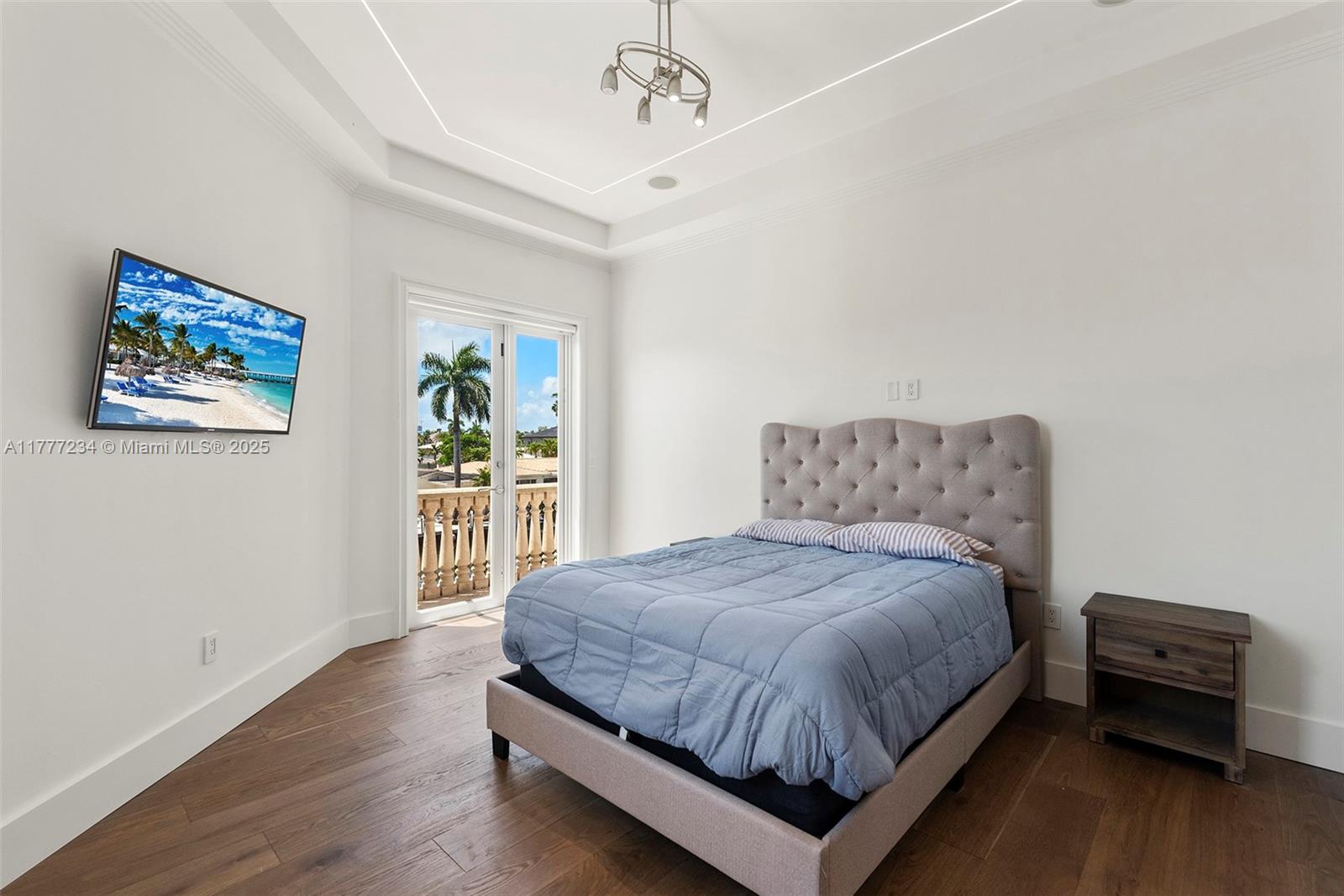 EASTERN SHORES 1ST ADDN - Residential