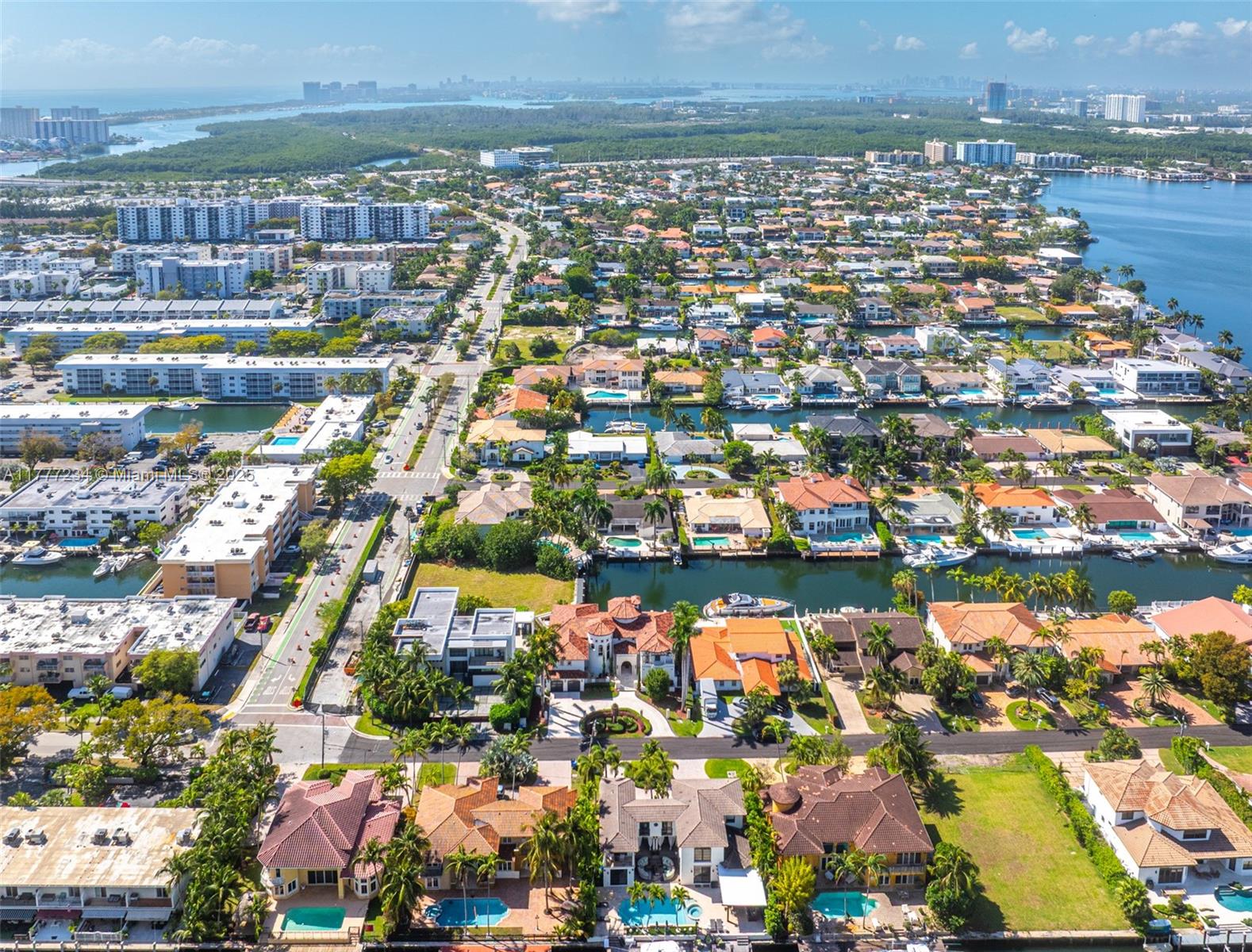 EASTERN SHORES 1ST ADDN - Residential
