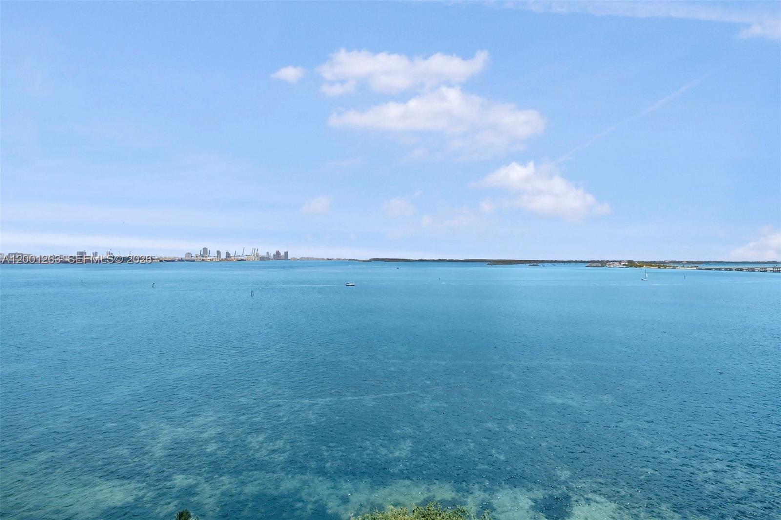 BAYSHORE PLACE CONDO - Residential