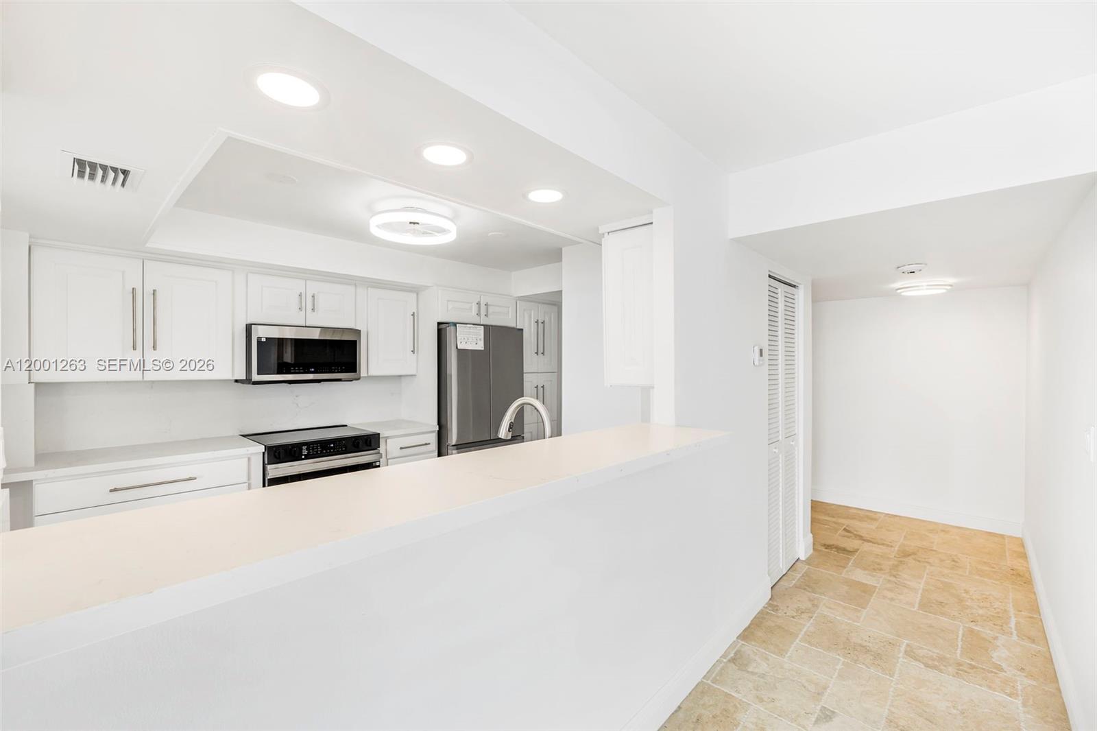 BAYSHORE PLACE CONDO - Residential