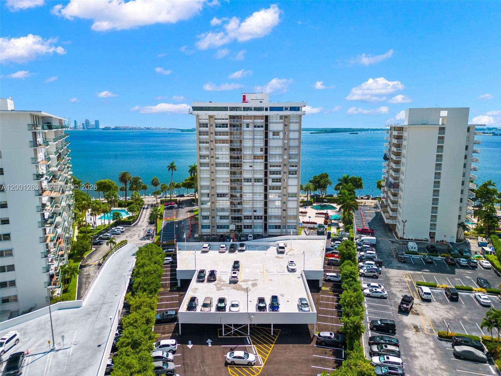 BAYSHORE PLACE CONDO - Residential
