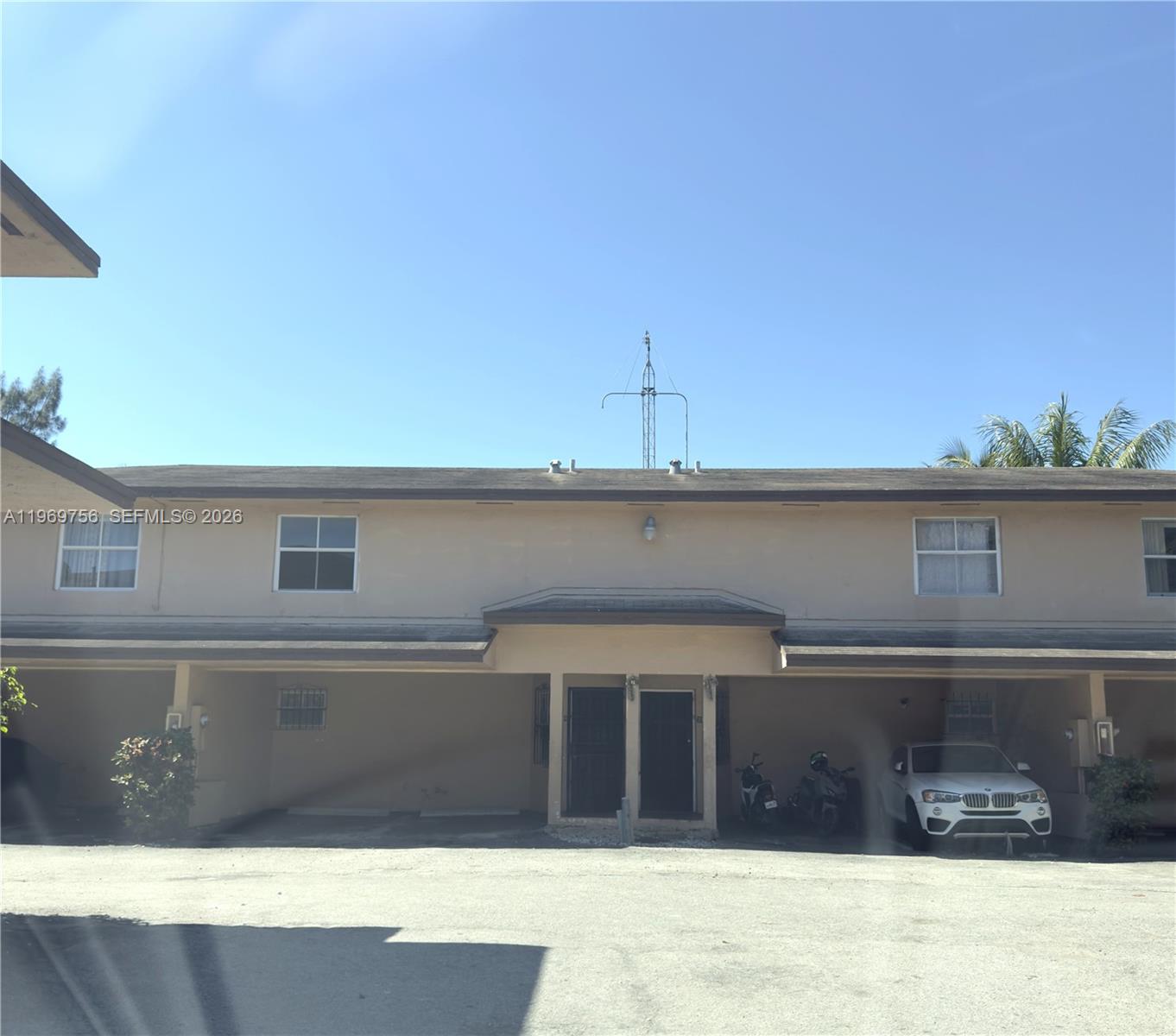 MOUNTCLAIR VILLAS CONDO - Residential