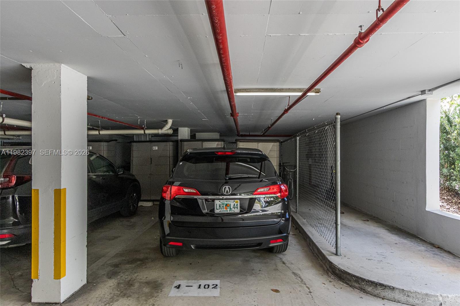 RIVER REACH CONDOMINIUM I - Residential