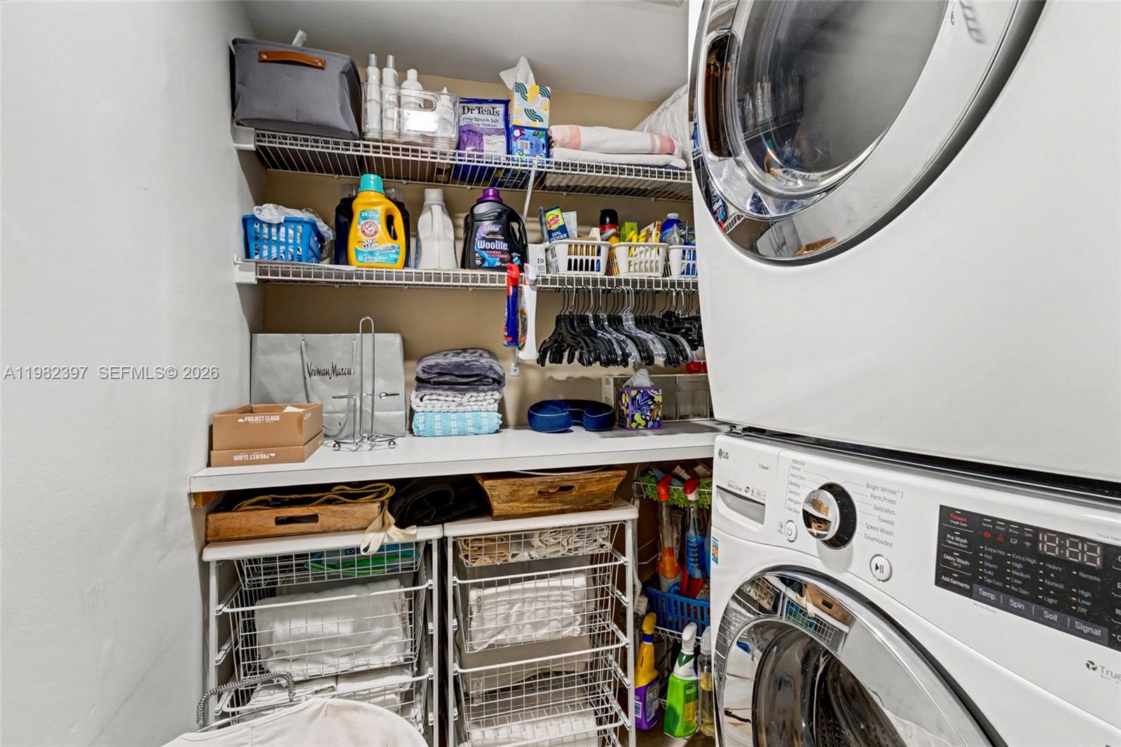 RIVER REACH CONDOMINIUM I - Residential