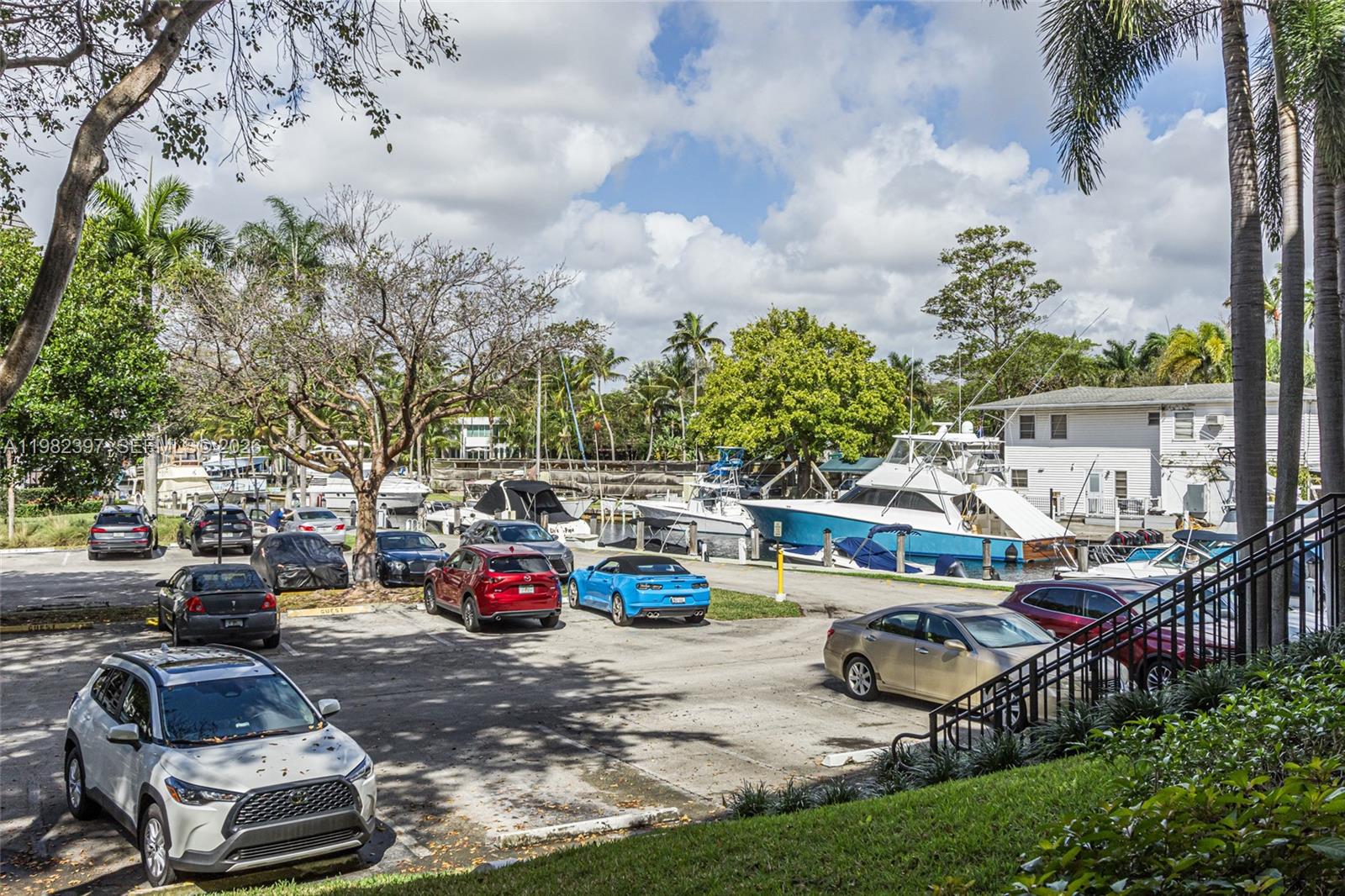 RIVER REACH CONDOMINIUM I - Residential