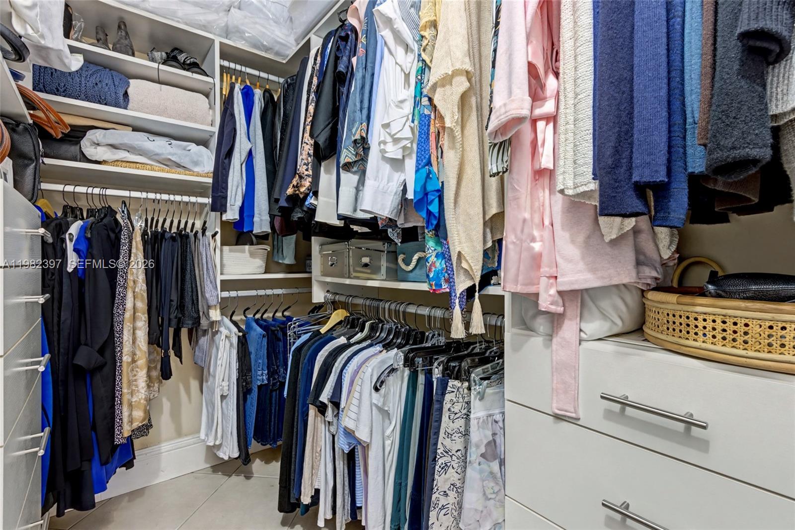 RIVER REACH CONDOMINIUM I - Residential