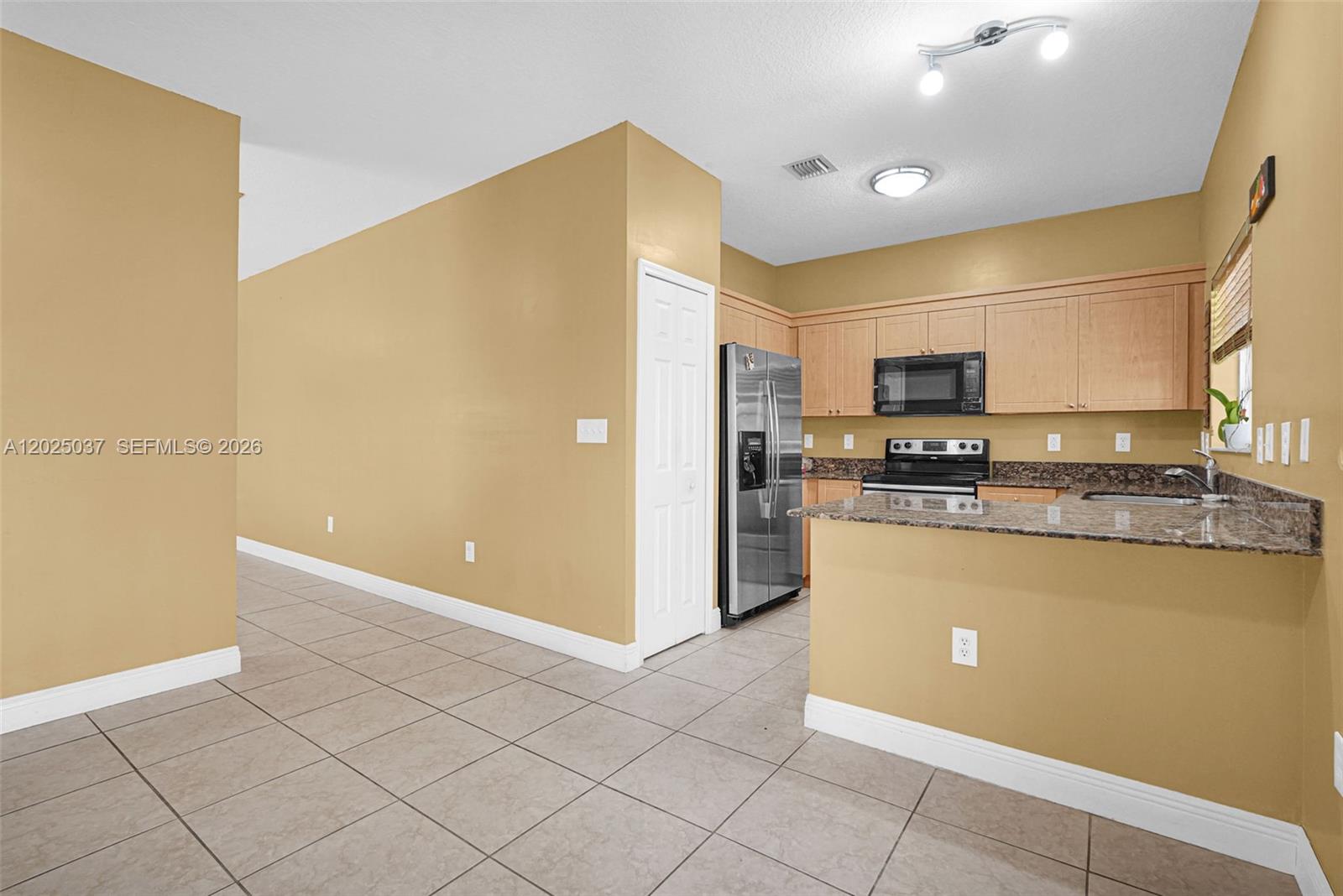 PACIFICA ESTATES - Residential