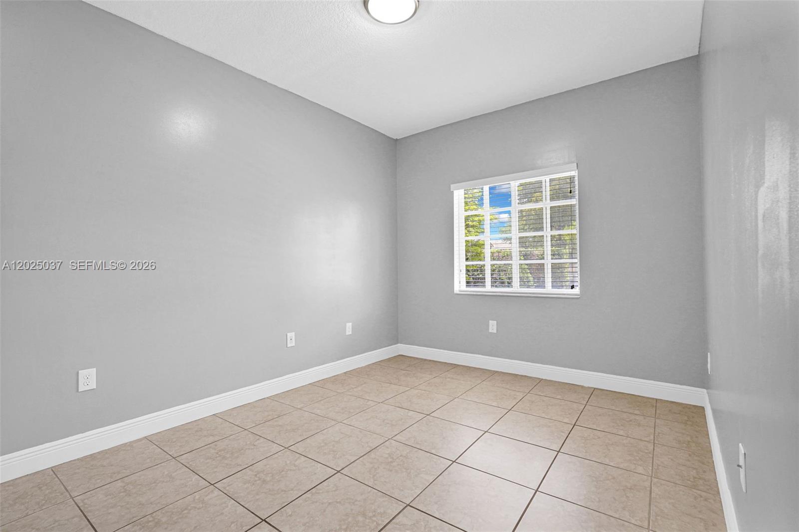 PACIFICA ESTATES - Residential
