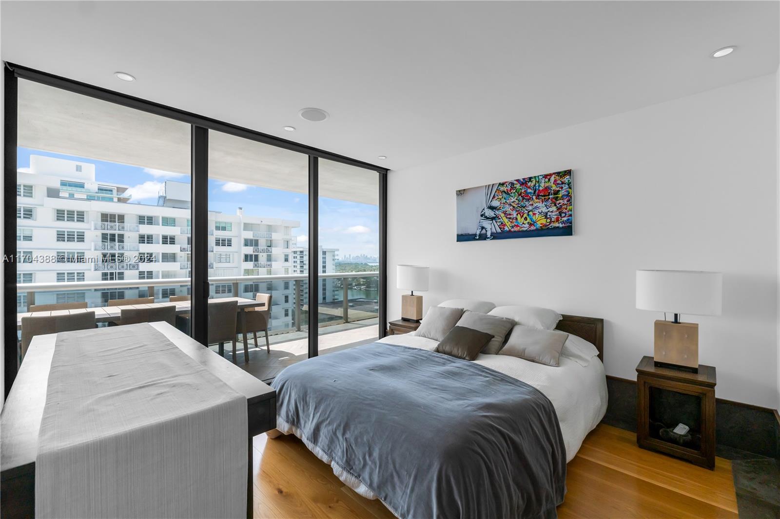 MEI CONDO - Residential