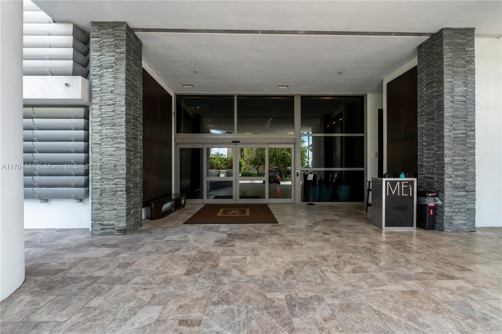 MEI CONDO - Residential