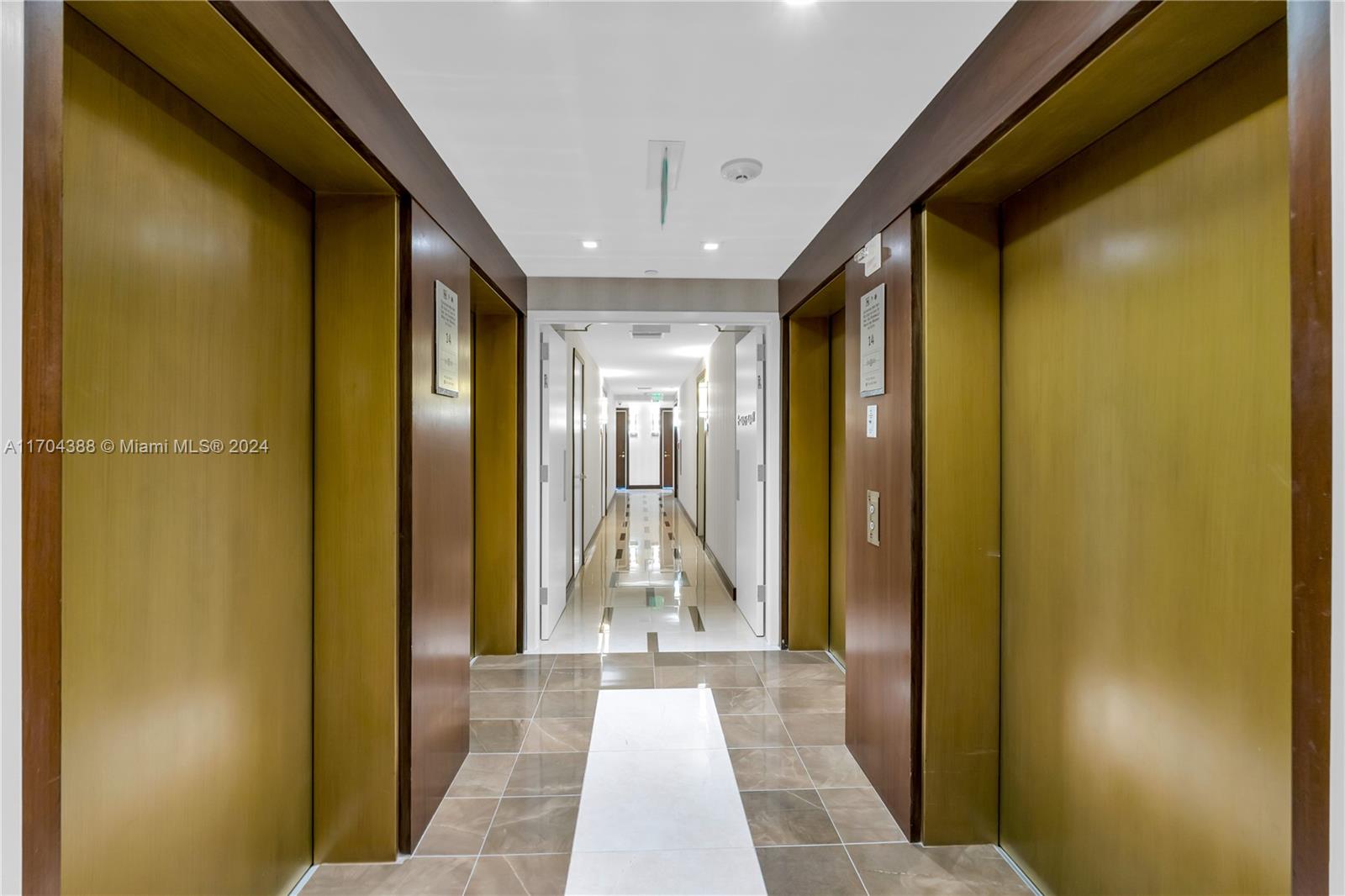 MEI CONDO - Residential