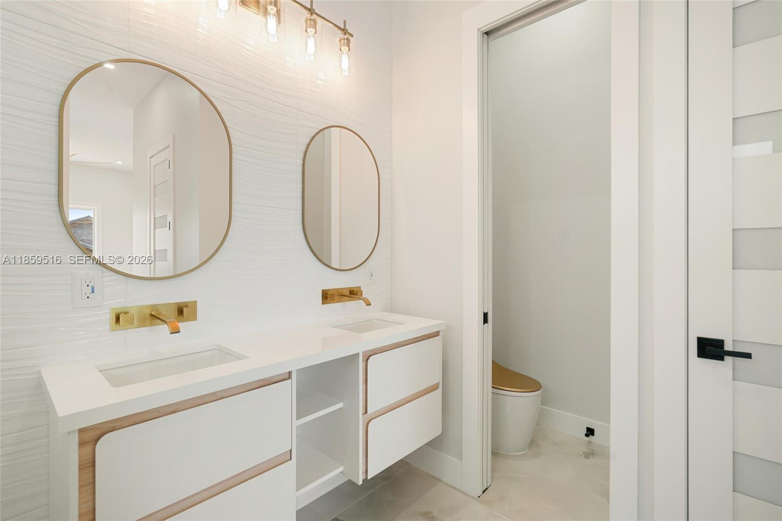 WINSTON WATER WAYS AMD - Residential