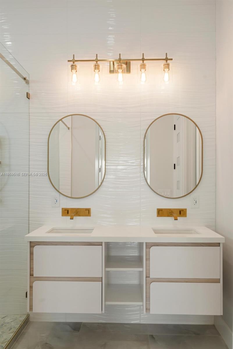 WINSTON WATER WAYS AMD - Residential