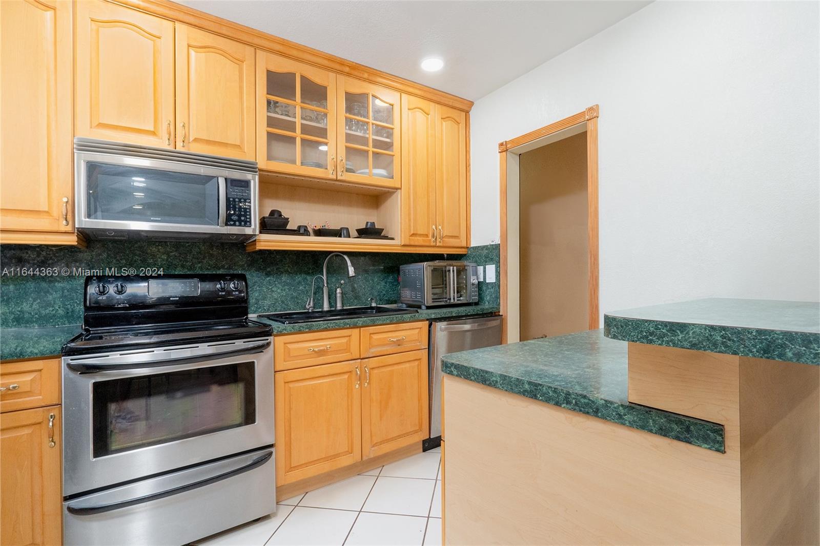 CENTRAL MIAMI PART 6 - Residential