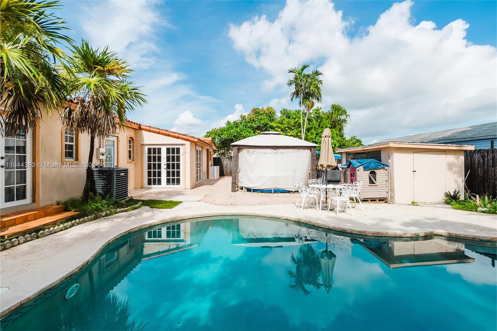 CENTRAL MIAMI PART 6 - Residential