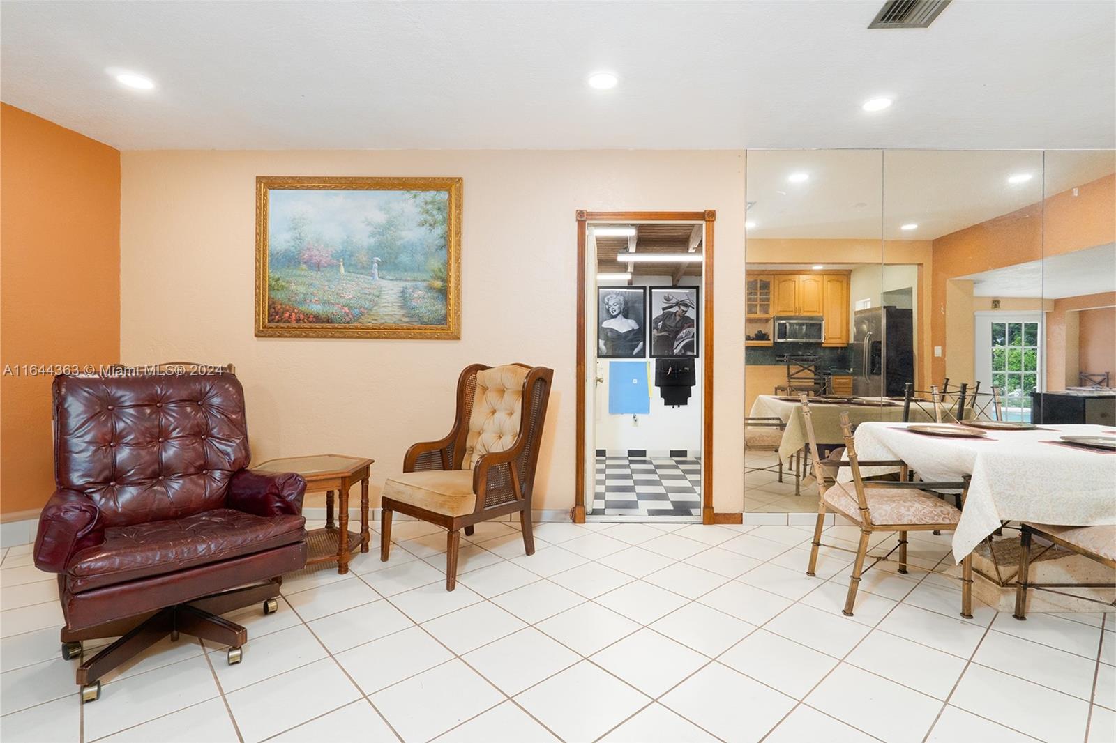 CENTRAL MIAMI PART 6 - Residential