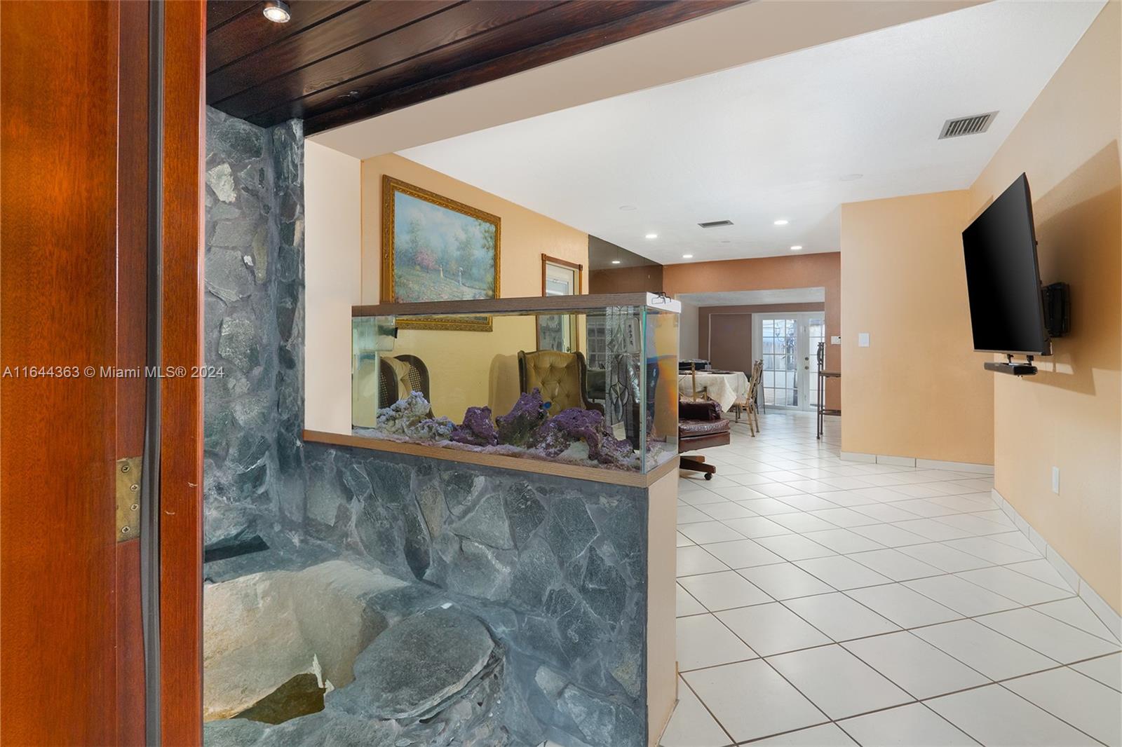 CENTRAL MIAMI PART 6 - Residential