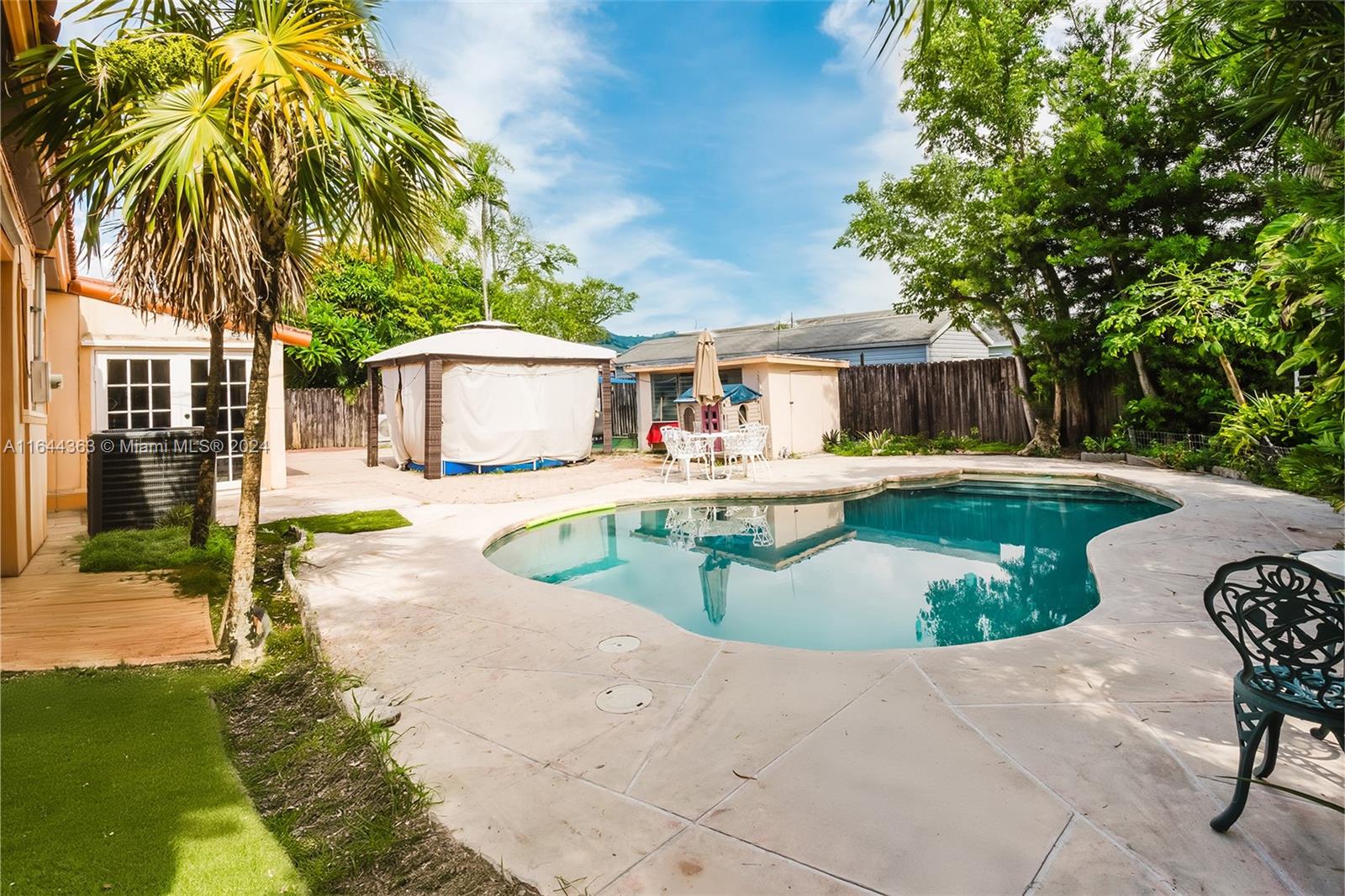 CENTRAL MIAMI PART 6 - Residential