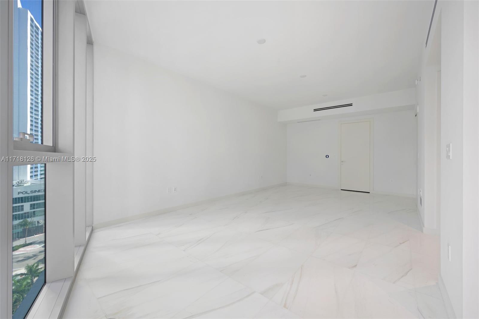 300 Biscayne Blvd Way 1105