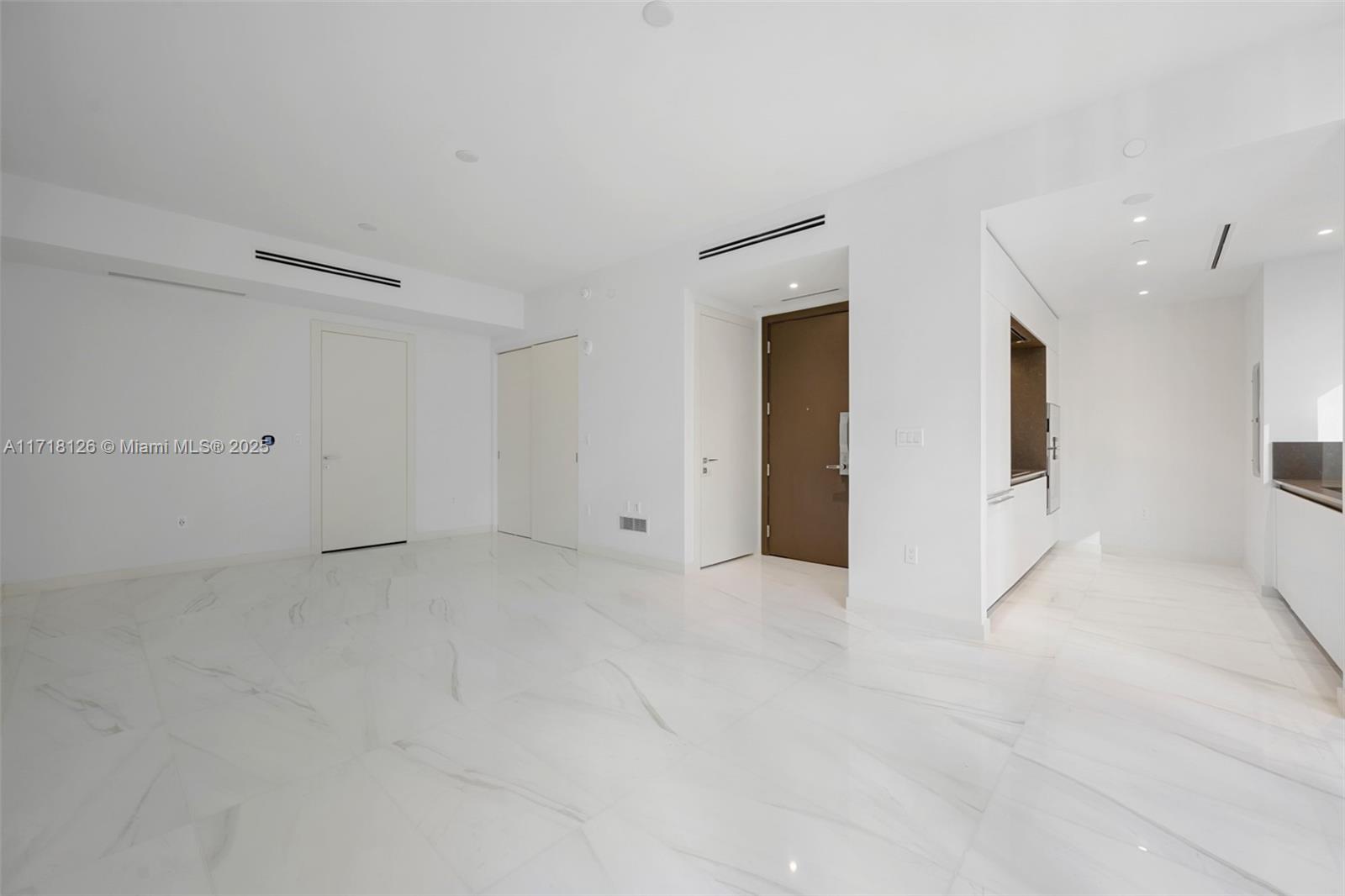 300 Biscayne Blvd Way 1105